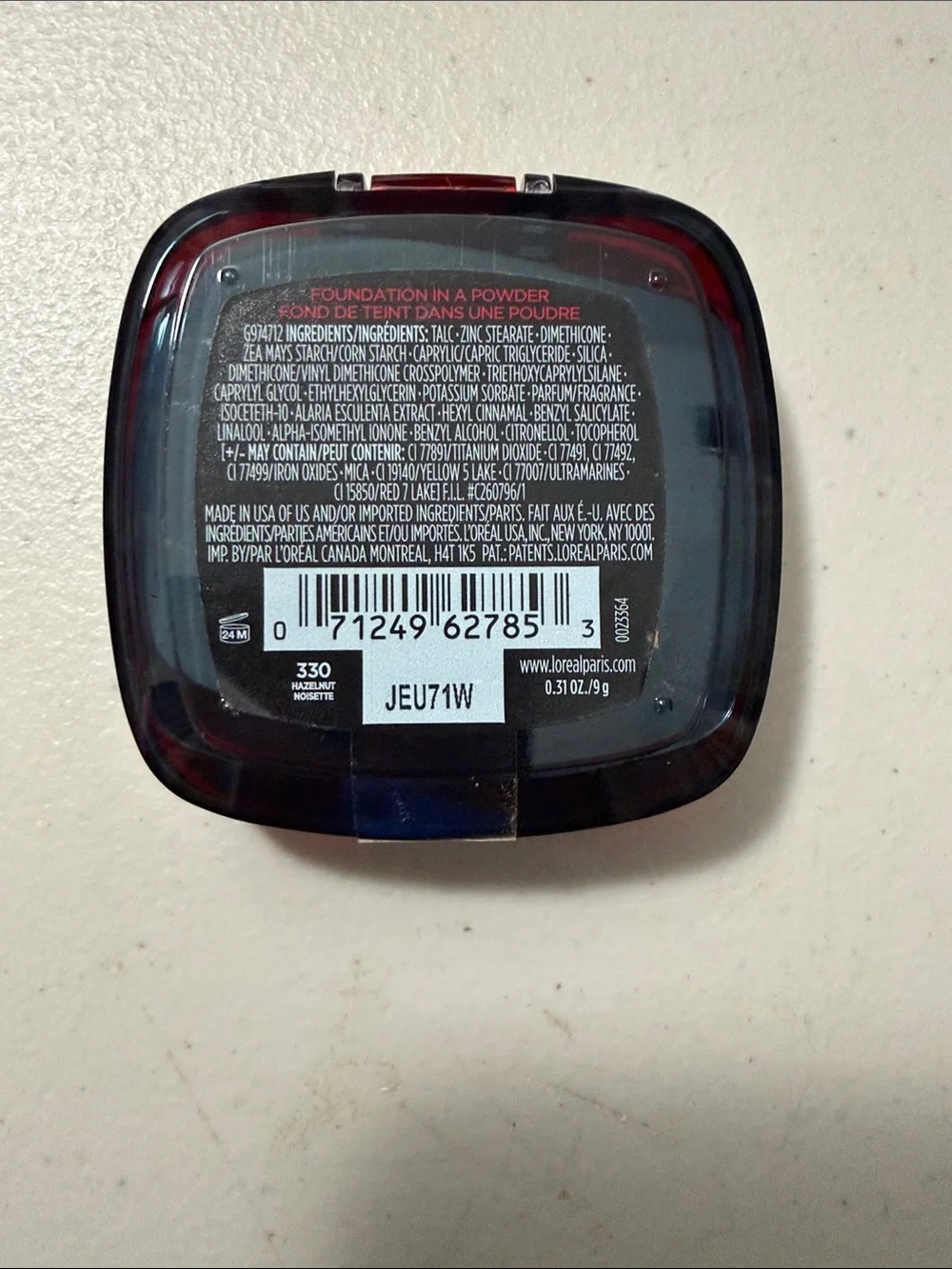 L'Oreal Compact Powder Foundation - Deep Brown Packaging